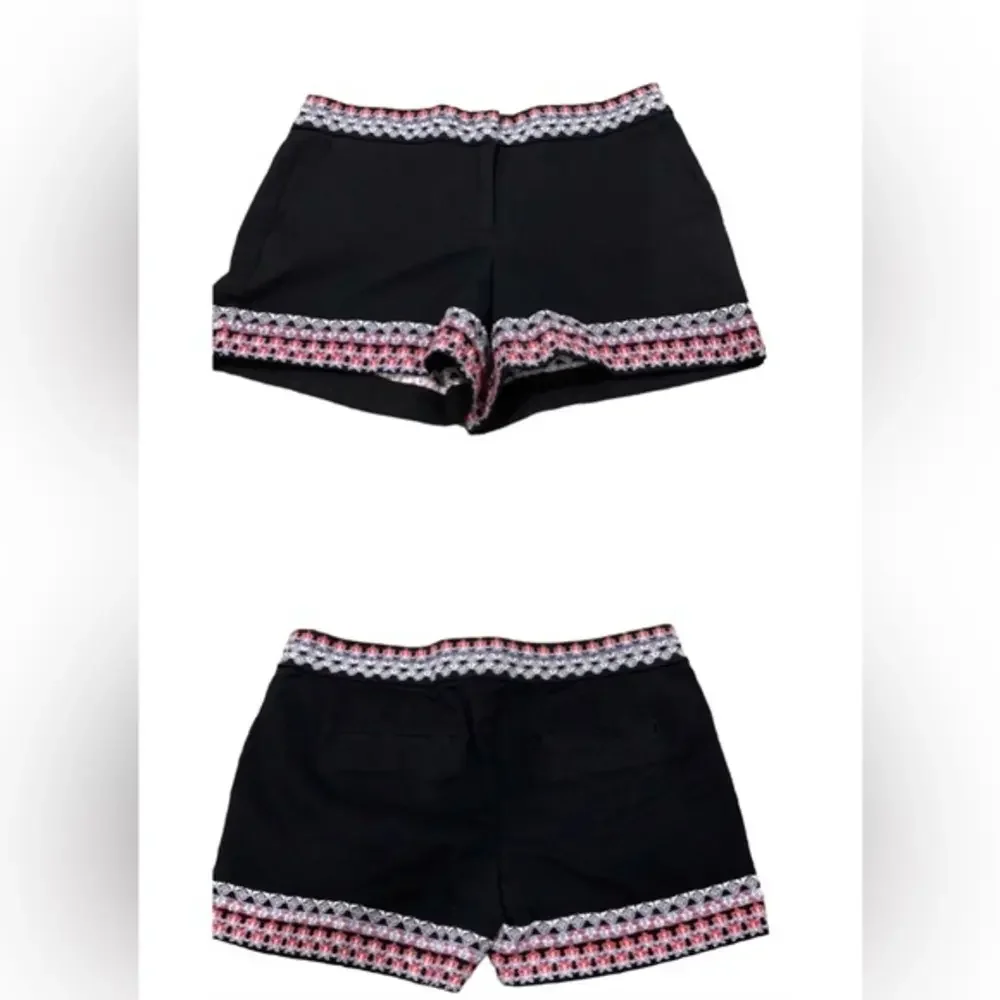 LOFT Shorts Womens Size 4 Black Blue and‎ Red Floral Hem